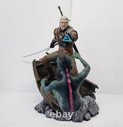 Geralt of Rivia vs Drowner 3d Printed Resin Statue The Witcher