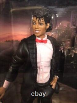 Hot Toys Japan Michael Jackson Collection Doll Billie Jean PV Ver Playmates Toys