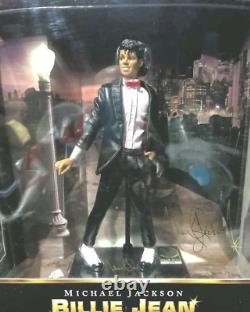 Hot Toys Japan Michael Jackson Collection Doll Billie Jean PV Ver Playmates Toys
