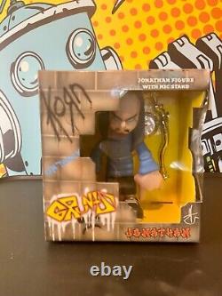 KORN JONATHAN DAVIS Gruntz figure NIB 2002 Untouchables Action Figure Toy