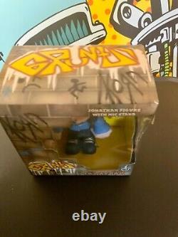 KORN JONATHAN DAVIS Gruntz figure NIB 2002 Untouchables Action Figure Toy