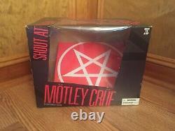 MCFARLENE TOYS Motley Crue SHOT AT THE DEVIL DELUXE BOX SET FIGURES WITH STAGE