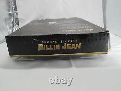 Michael Jackson Billie Jean 10 Playmates 2010 # 2230 badly damaged box jacket