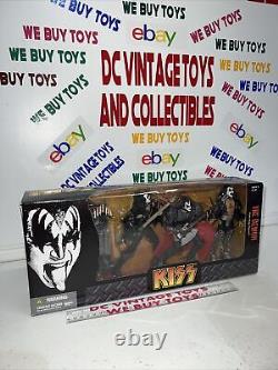 NEW 2005 McFarlane Toys The Demon KISS Gene Simmons 3-Pack Super Stage Figures