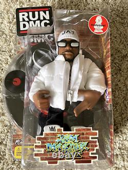 RUN DMC Mezco Kid Robot vinyl toys (3)