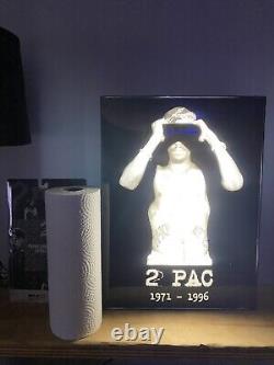 TUPAC ACTION FIGURE, RARE 2001 ALL ENTERTAINMENT 2PAC SERIES 1 And Light box