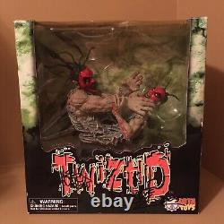 Twiztid Madrox &Monoxide Action Figure Variant Red Face Edition Rare! Signed 2x