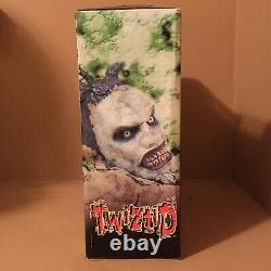 Twiztid Madrox &Monoxide Action Figure Variant Red Face Edition Rare! Signed 2x