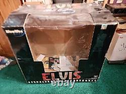 WowWee Alive ELVIS Presley Lifesize Robot Singing Talking Animatronic Works! Box